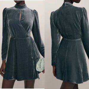NWT Reformation M Petite Ottessa Dress Shale Velvet Grey Silver Wrap Mini Silk